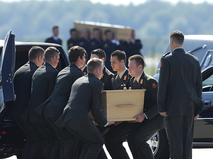 Тела погибших в авиакатастрофе Boeing 777 доставлены в Нидерланды