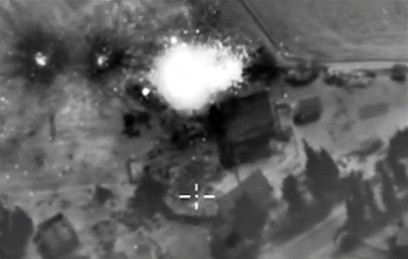 Российская авиация уничтожила бункер ИГ с боеприпасами