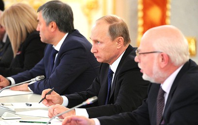Путин заявил о необходимости решить проблему выселения за долги по ипотеке