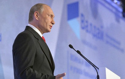 Владимир Путин назвал себя голубем с железными крыльями