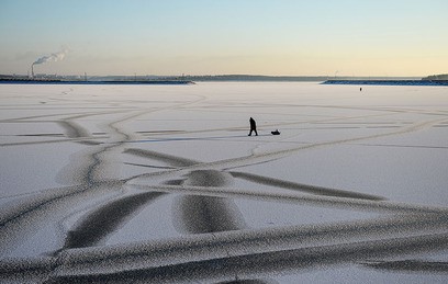Морская акватория Владивостока попала под наблюдение сотрудников МЧС