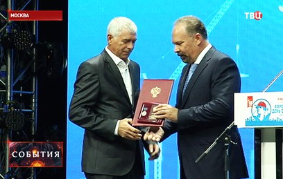 В Москве вручили награды лучшим строителям