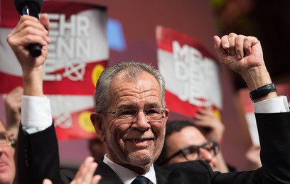 Новым президентом Австрии стал 72-летний Ван дер Беллен