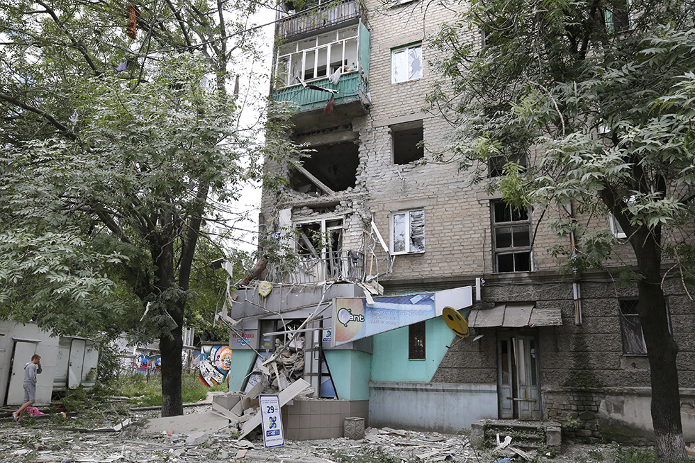  Разрушенный жилой дом в результате артобстрела