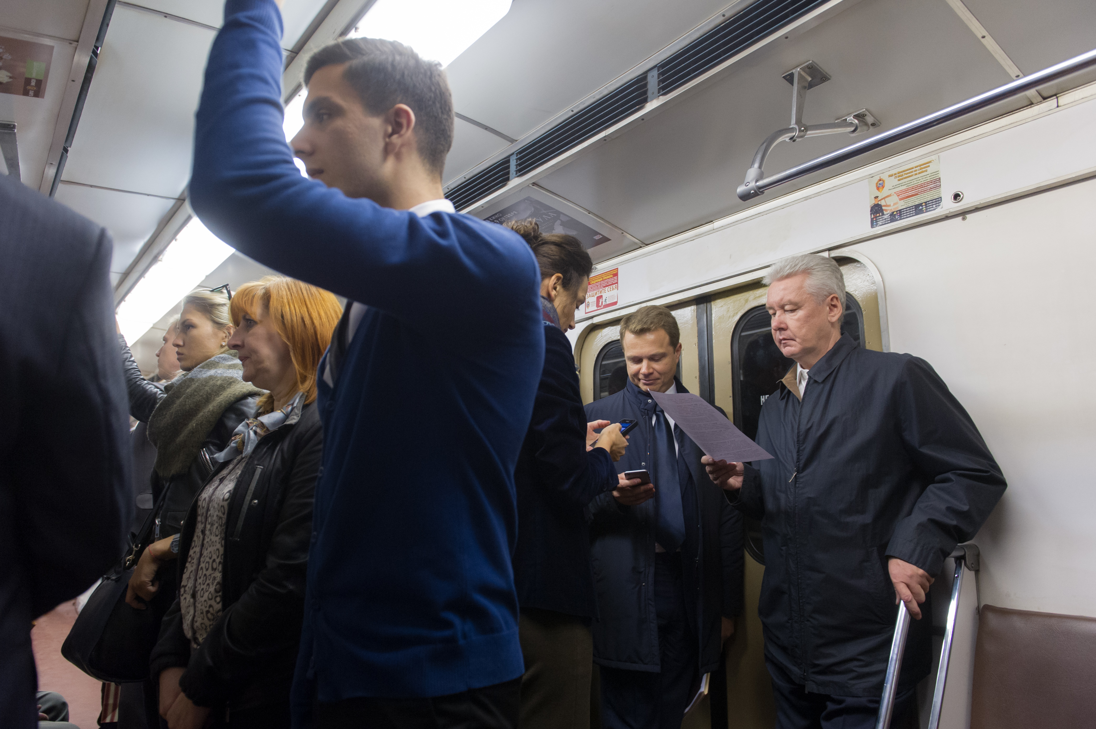 Сергей Собянин и Максим Ликсутов в метро Сергей Собянин и Максим Ликсутов в метро