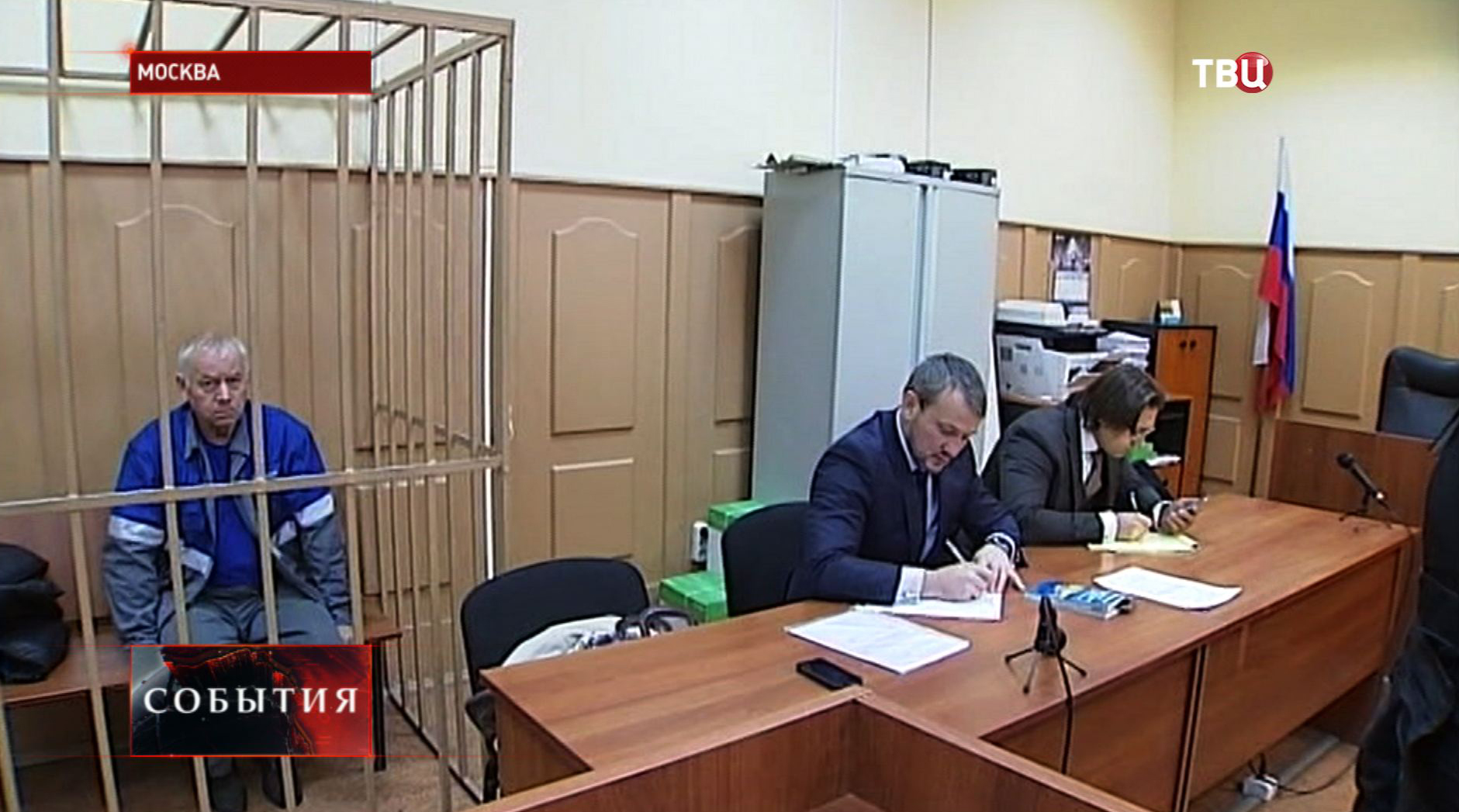 Водитель снегоуборочной машины Владимир Мартыненков в зале суда