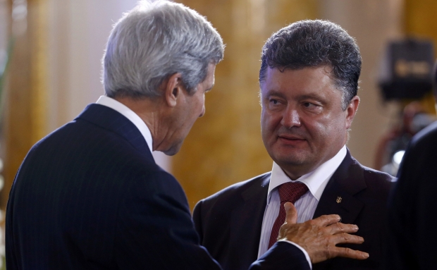Порошенко и Керри высказались за новую минскую встречу :: Новости :: ТВ Центр - Официальный сайт телекомпании