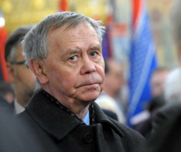Писатель Валентин Распутин