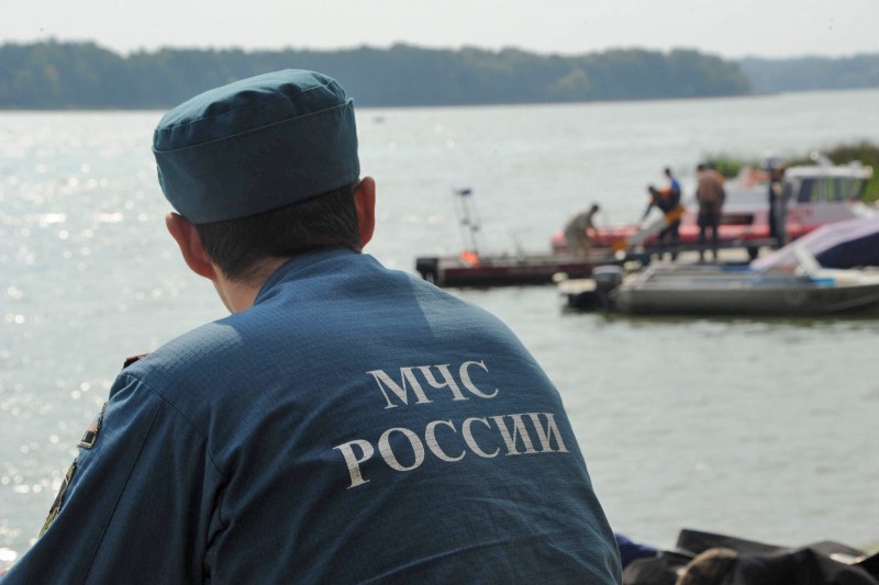 Спасатели МЧС на месте происшествия