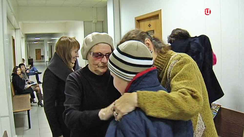 Елена Коробова, мать изъятых детей, в суде Елена Коробова, мать изъятых детей, в суде
