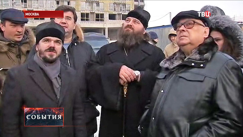 Владимир Ресин проинспектировал строительство храма