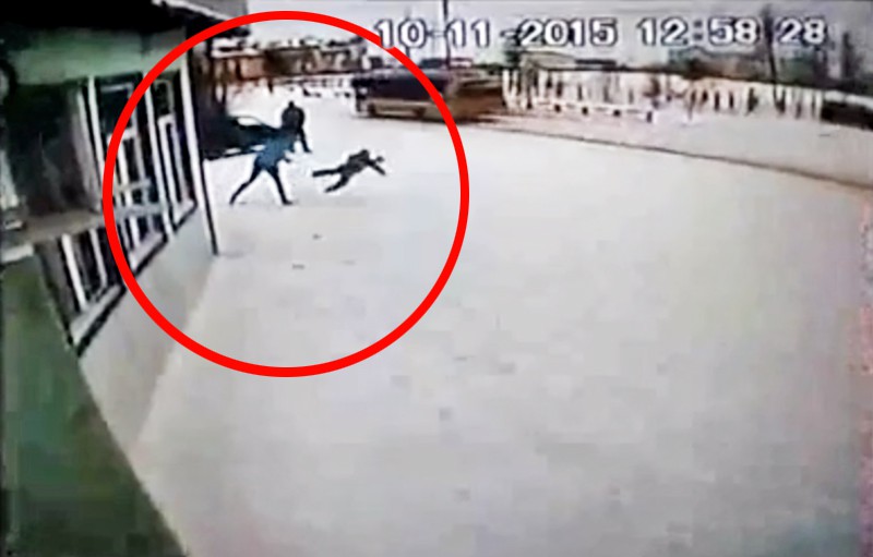 Женщина избила ребенка в магазине в Лабытнанги