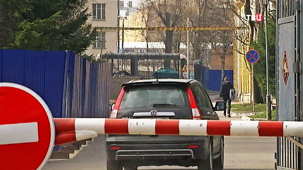 КПП военного госпиталя в Санкт-Петербурге