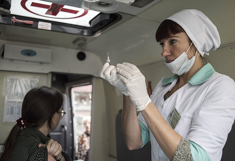 В Муравленко привили от гриппа уже около двухсот 60-ти детей
