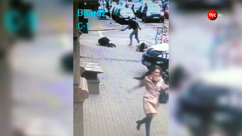 Момент убийства Дениса Вороненкова в Киеве Момент убийства Дениса Вороненкова в Киеве