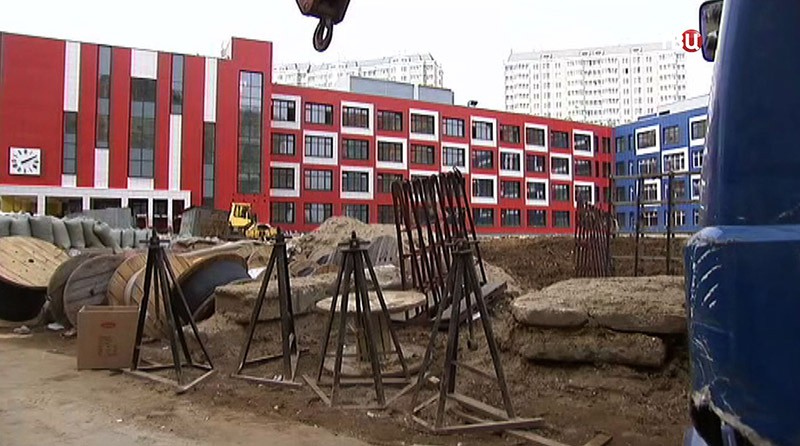 Строительство школ в москве