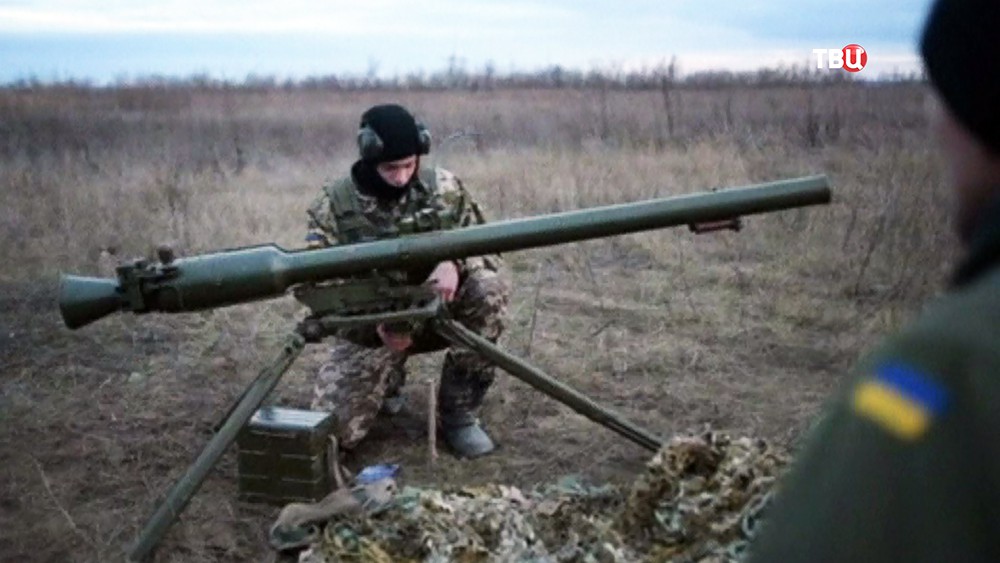 Украинские военные в Донбассе Украинские военные в Донбассе