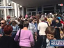 Жители Мариуполя пришли на референдум Жители Мариуполя пришли на референдум