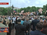 В Донецке празднуют успешные результаты референдума В Донецке празднуют успешные результаты референдума