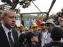 Реджеп Эрдоган во время посещения провинции Маниса, где произошел взрыв на шахте Реджеп Эрдоган во время посещения провинции Маниса, где произошел взрыв на шахте