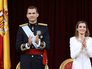 Король Испании Филипп VI с супругой Летисией во время церемонии вступления на престол Король Испании Филипп VI с супругой Летисией во время церемонии вступления на престол