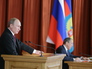 Владимир Путин во время совещания послов и постоянных представителей России Владимир Путин во время совещания послов и постоянных представителей России