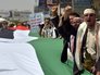 Митингующие палестинцы Митингующие палестинцы