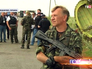 Бойцы самообороны ДНР на месте падения пассажирского самолета "Малайзийских авиалиний" Boeing 777 Бойцы самообороны ДНР на месте падения пассажирского самолета "Малайзийских авиалиний" Boeing 777