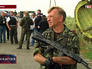 Бойцы самообороны ДНР на месте падения пассажирского самолета "Малайзийских авиалиний" Boeing 777 Бойцы самообороны ДНР на месте падения пассажирского самолета "Малайзийских авиалиний" Boeing 777