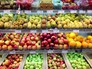 Фрукты на прилавке в магазине Фрукты на прилавке в магазине