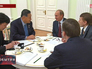 Президент России Владимир Путин и экс-премьер-министр Японии Ёсиро Мори Президент России Владимир Путин и экс-премьер-министр Японии Ёсиро Мори