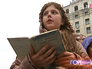 Люди празднуют 200 лет со дня рождения Михаила Лермонтова Люди празднуют 200 лет со дня рождения Михаила Лермонтова