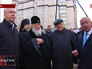 Сергей Собянин и патриарх Московский и всея Руси Кирилл на строительстве по воссозданию храма Преображения Господня Сергей Собянин и патриарх Московский и всея Руси Кирилл на строительстве по воссозданию храма Преображения Господня