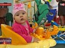 Ребенок в ходунках Ребенок в ходунках