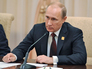 Владимир Путин во время встречи с премьер-министром Малайзии Наджиб Тун Разаком Владимир Путин во время встречи с премьер-министром Малайзии Наджиб Тун Разаком