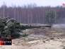 Украинские военные ведут обстрел Украинские военные ведут обстрел
