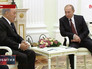 Владимир Путин и Нурсултан Назарбаев во время встречи Владимир Путин и Нурсултан Назарбаев во время встречи