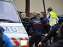 Полиция и скорая помощь у здания редакции Charlie Hebdo Полиция и скорая помощь у здания редакции Charlie Hebdo