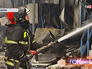 Пожарные тушат возгорания на мясокомбинате в деревне Руднево Пожарные тушат возгорания на мясокомбинате в деревне Руднево