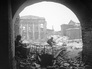 Уличный бой на улицах разрушенного Сталинграда, конец 1942 года Уличный бой на улицах разрушенного Сталинграда, конец 1942 года