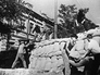 Жители Одессы готовятся к обороне города. Снимок был сделан в 1942 году Жители Одессы готовятся к обороне города. Снимок был сделан в 1942 году