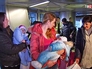 В Москву доставили тяжелобольных детей из Донбасса В Москву доставили тяжелобольных детей из Донбасса