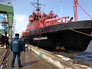 Судно со спасенными в Охотском море рыбаками Судно со спасенными в Охотском море рыбаками