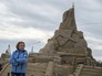 Посетители на открытии выставки скульптур из песка "Шедевры мировой литературы", Посетители на открытии выставки скульптур из песка "Шедевры мировой литературы",