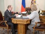 Президент России Владимир Путин и Уполномоченный по правам человека в России Элла Памфилова Президент России Владимир Путин и Уполномоченный по правам человека в России Элла Памфилова