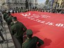 Шествие участников акции "Бессмертный полк" Шествие участников акции "Бессмертный полк"