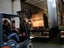 Разгрузка конвоя с российским гуманитарным грузом в Донецке Разгрузка конвоя с российским гуманитарным грузом в Донецке