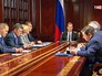 Дмитрий Медведев проводит заседание Дмитрий Медведев проводит заседание