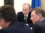Президент России Владимир Путин во время заседания Президент России Владимир Путин во время заседания
