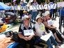 Активисты "финансового Майдана" проводят митинг у здания Верховной рады Активисты "финансового Майдана" проводят митинг у здания Верховной рады